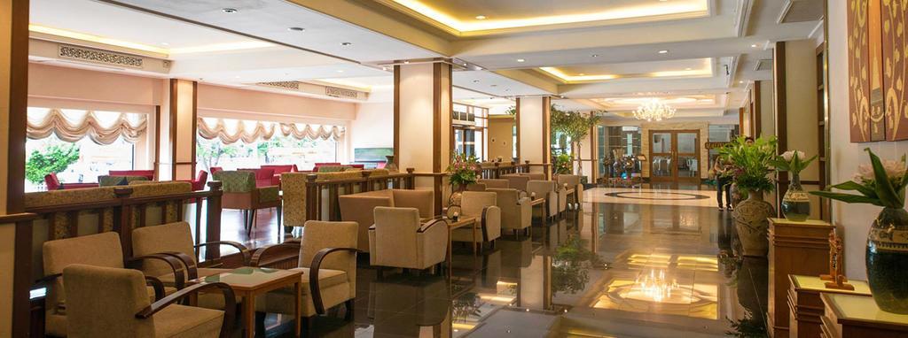 Chakungrao Riverview Hotel Kamphaeng Phet Exterior foto